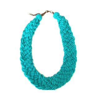 Turquoise bead necklace